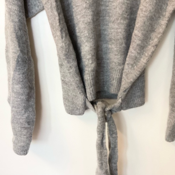 NWT WAYF Belted / Tie Hem Wool Blend Sweater - Gray - M - Picture 3 of 6